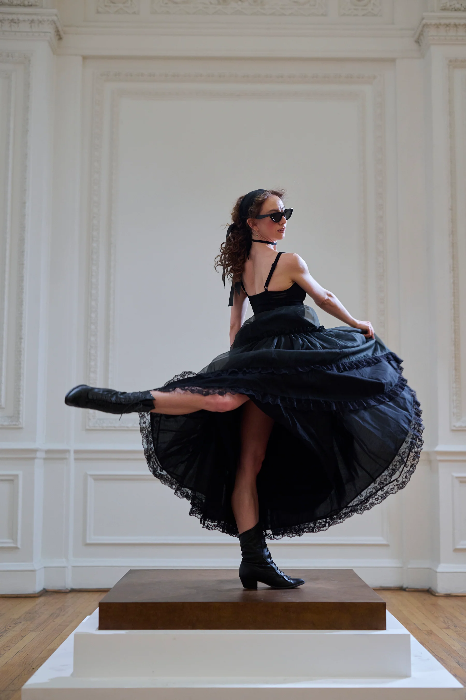 The Black Swan French Ballet Tutu - Image 5