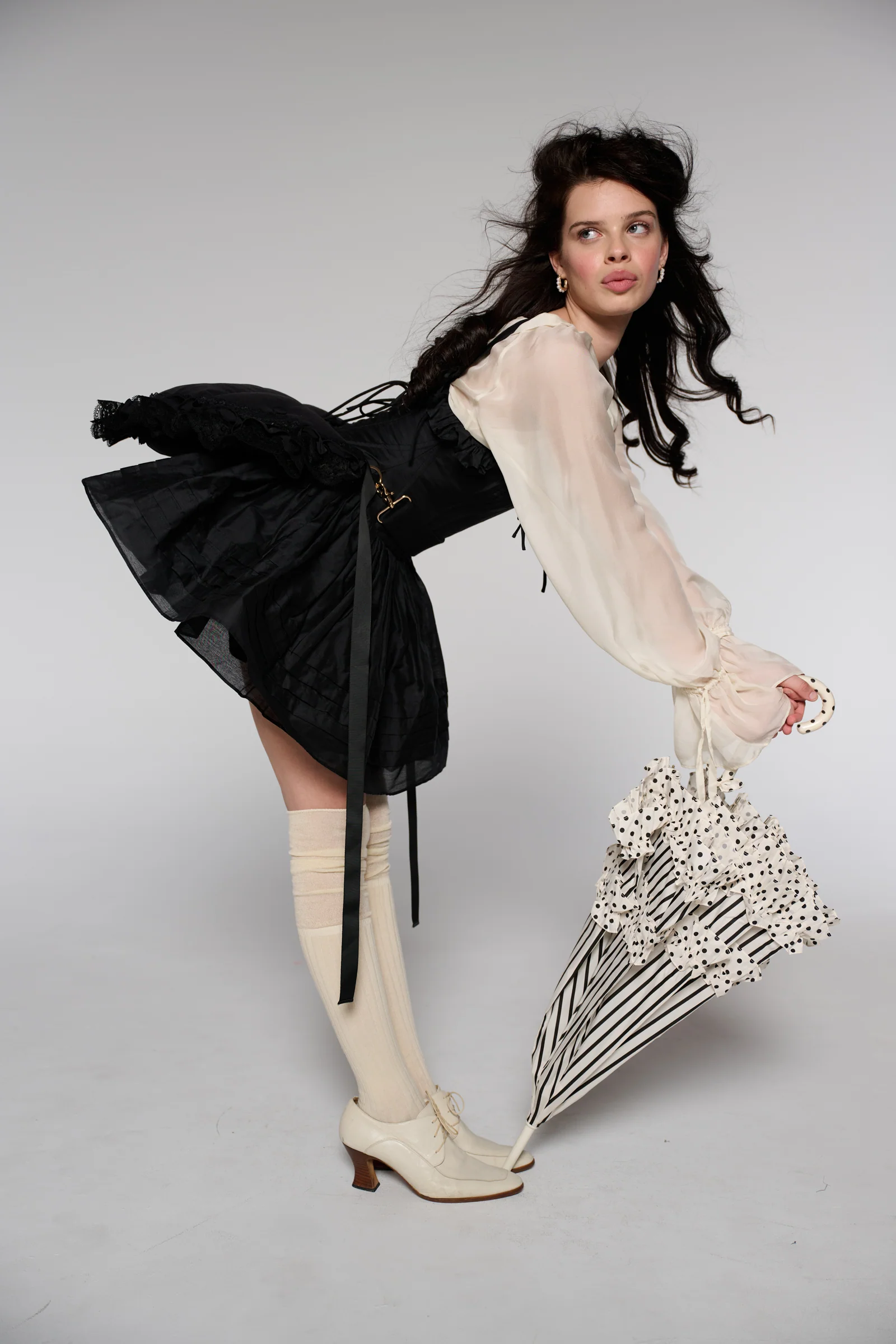 The Caviar Bum Roll Bag - Image 39