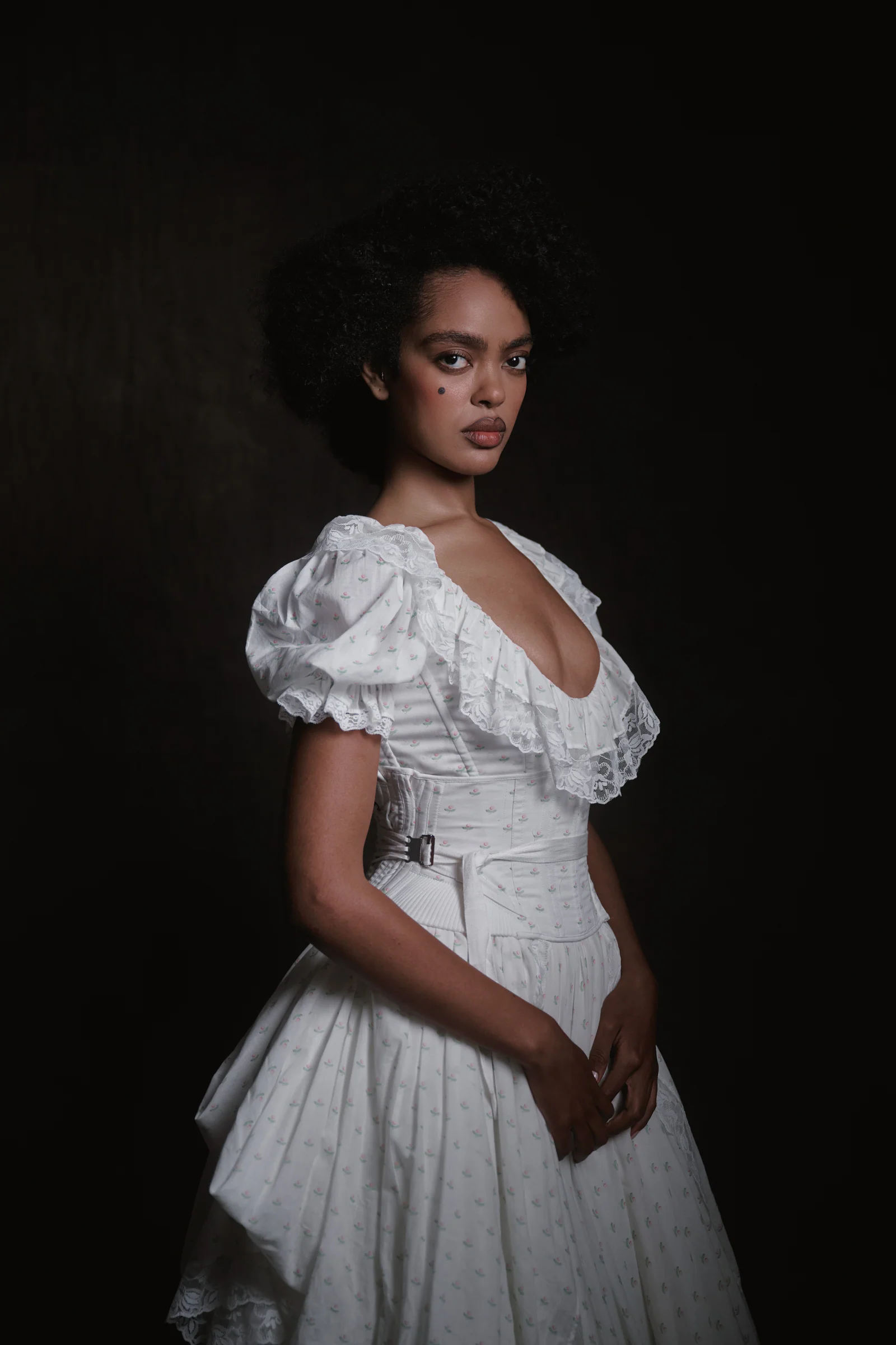 The Heartland Hourglass Waist Corset - Image 5