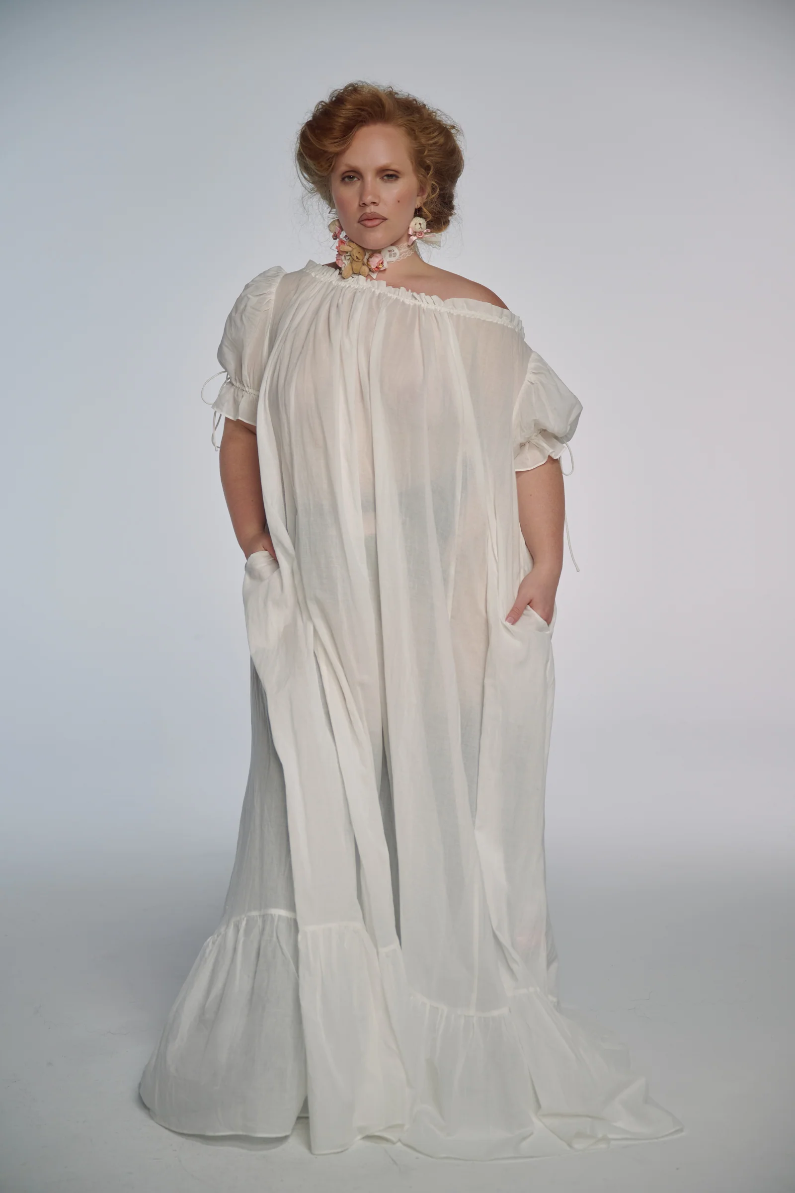 The Ivory Antique Chemise Gown - Image 8