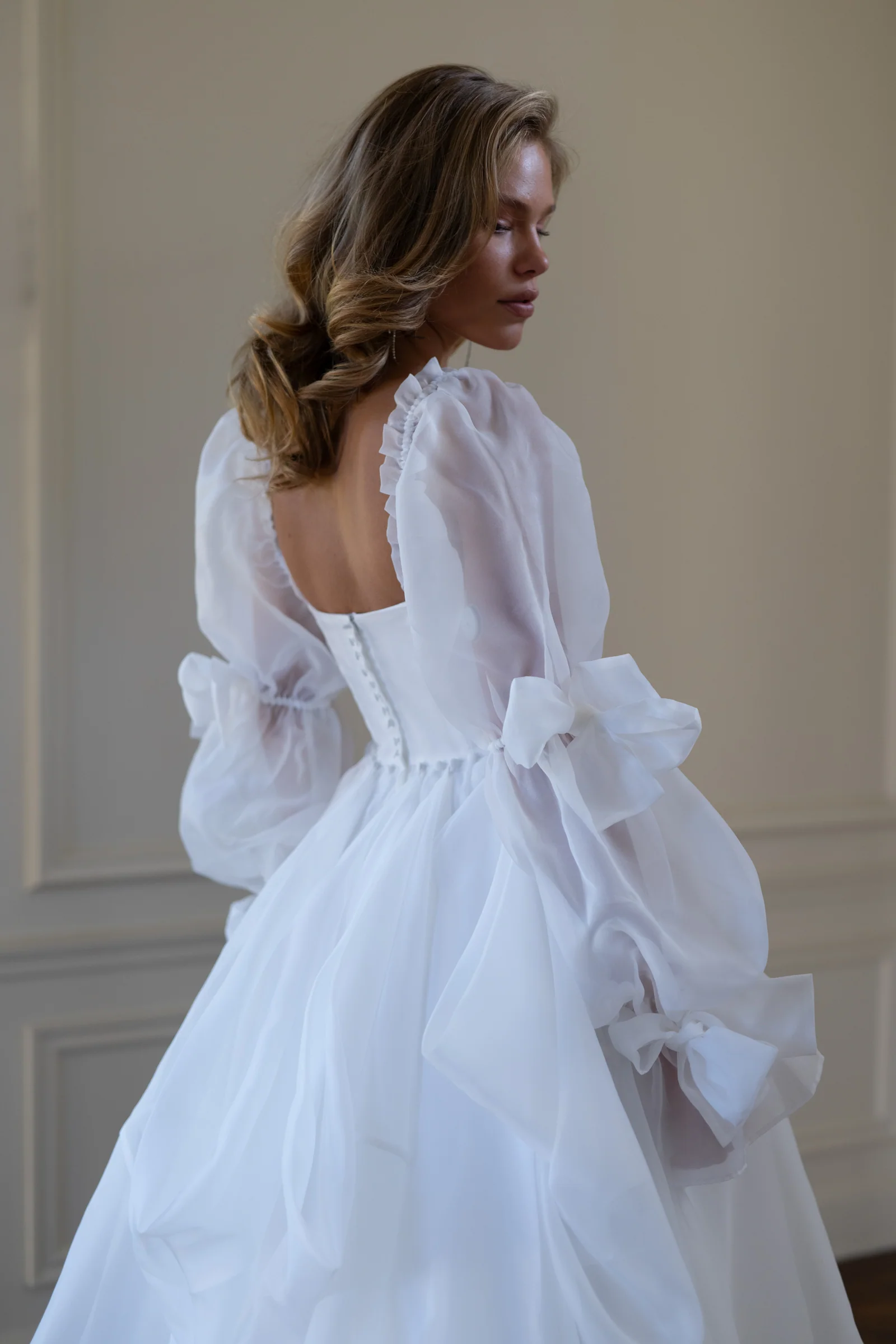 The Ivory Capulet Gown - Image 10