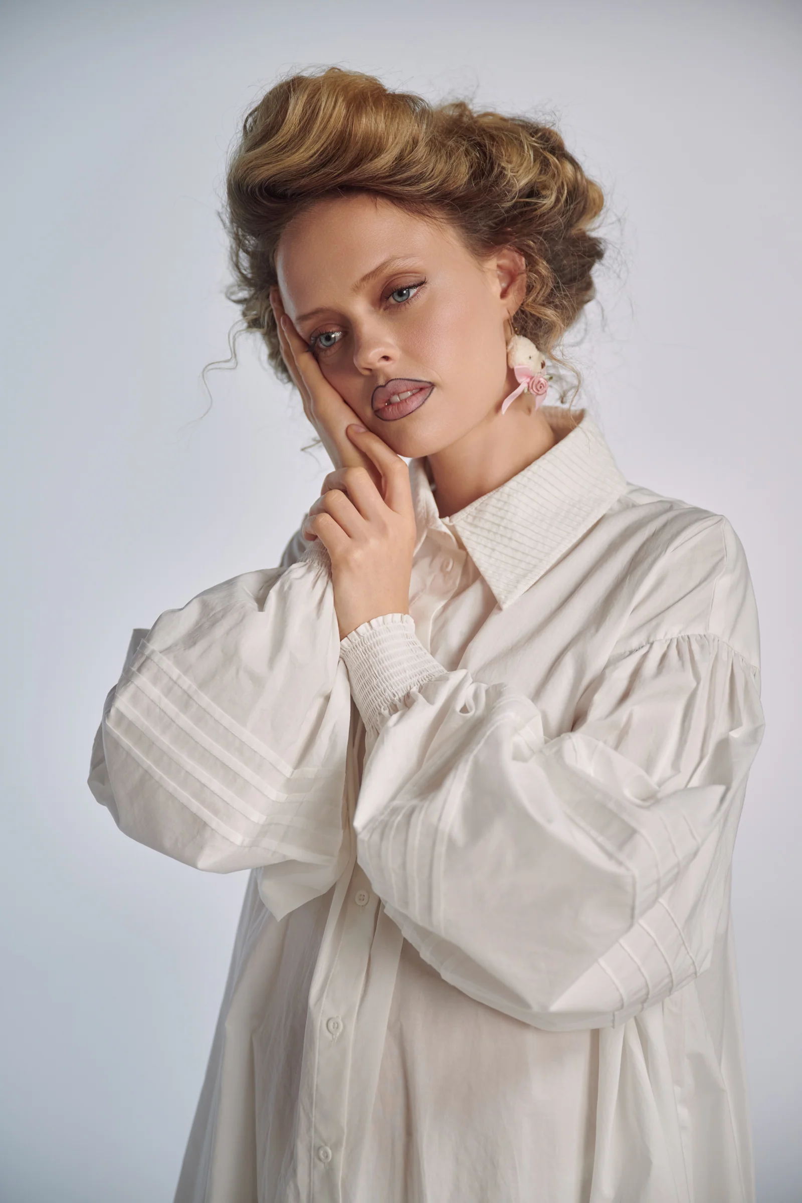 The Writers Blouse - Image 6