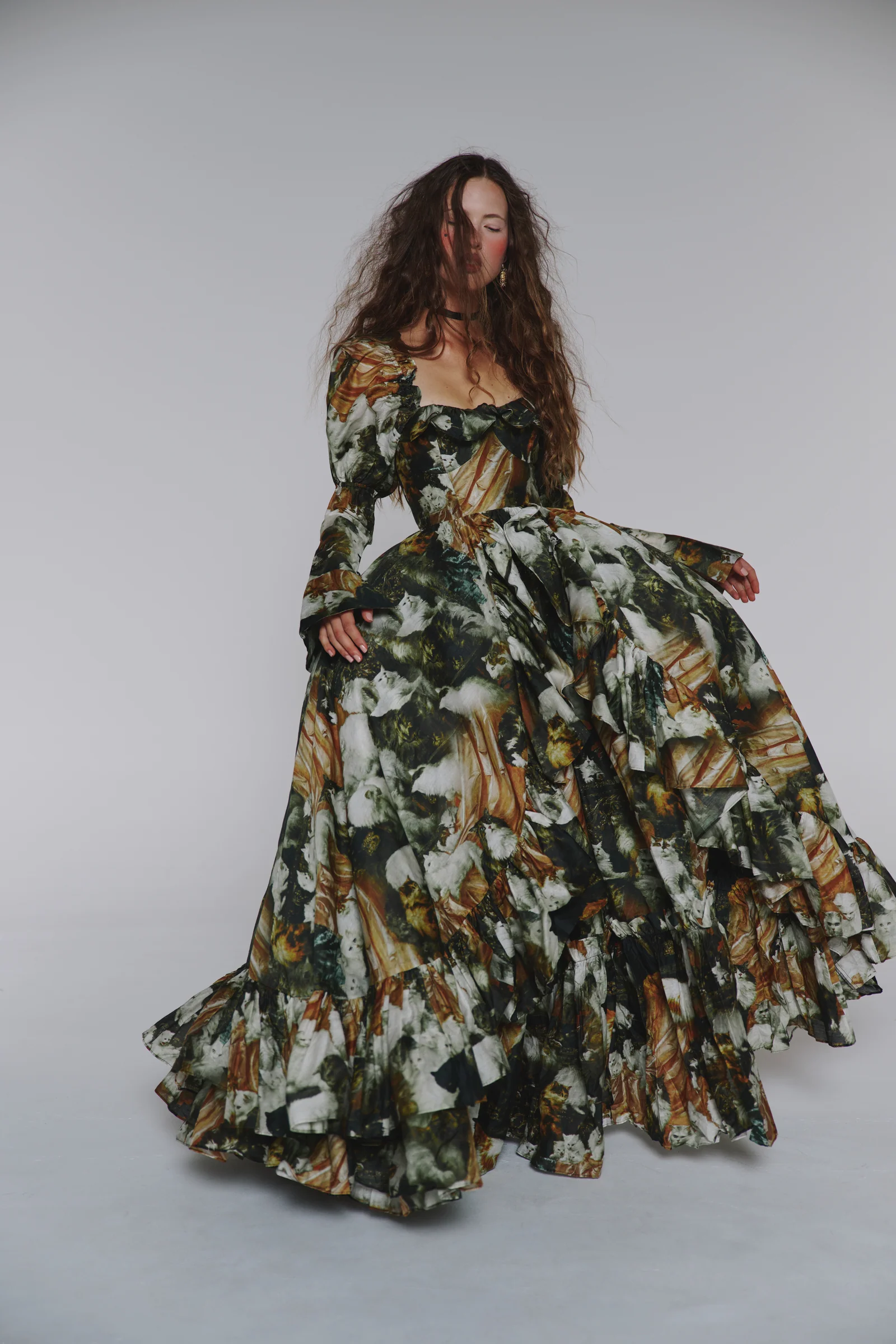 My Wife's Lovers Princess Silk Organdy Maiden Gown - Image 6