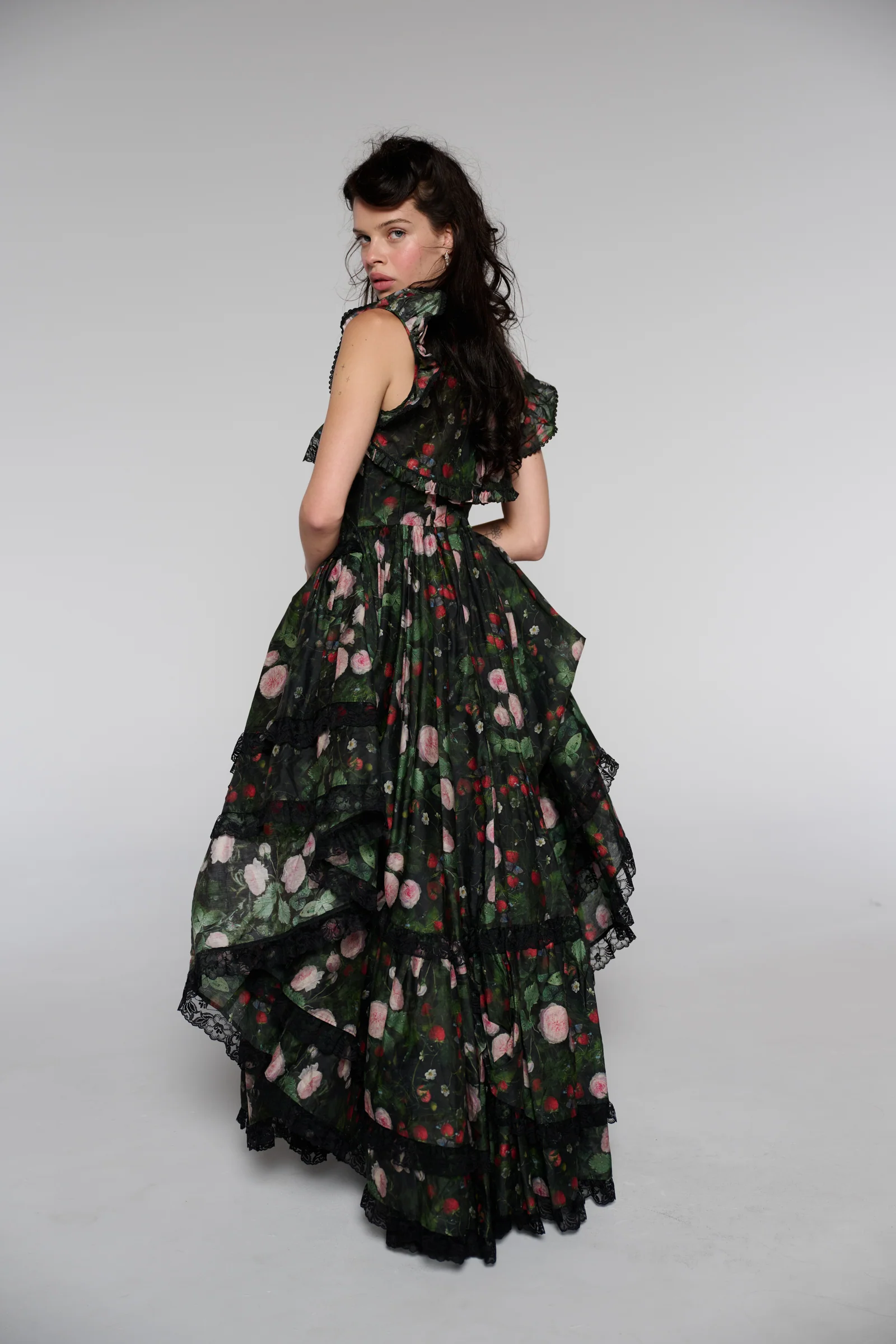 Nature's Delights Princess For Lovers Gown - Image 20
