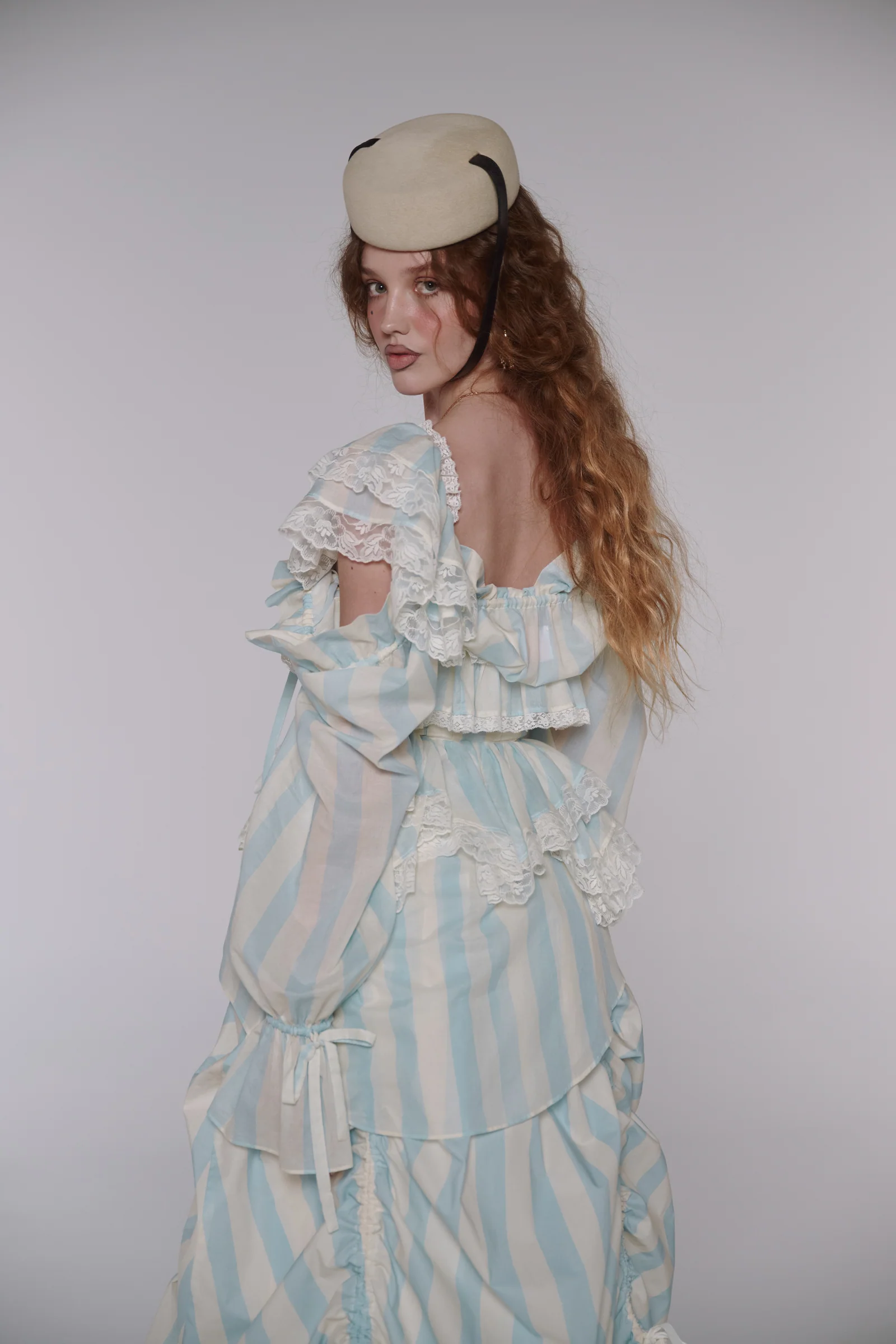 The Seaside Cure Shakespeare Blouse - Image 9