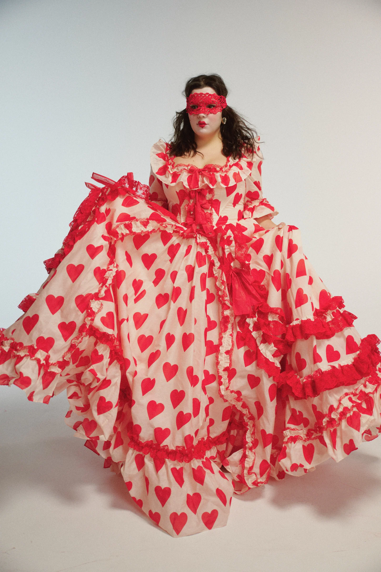 The Silk Organdy Queen Of Hearts Antoinette Gown - Image 15