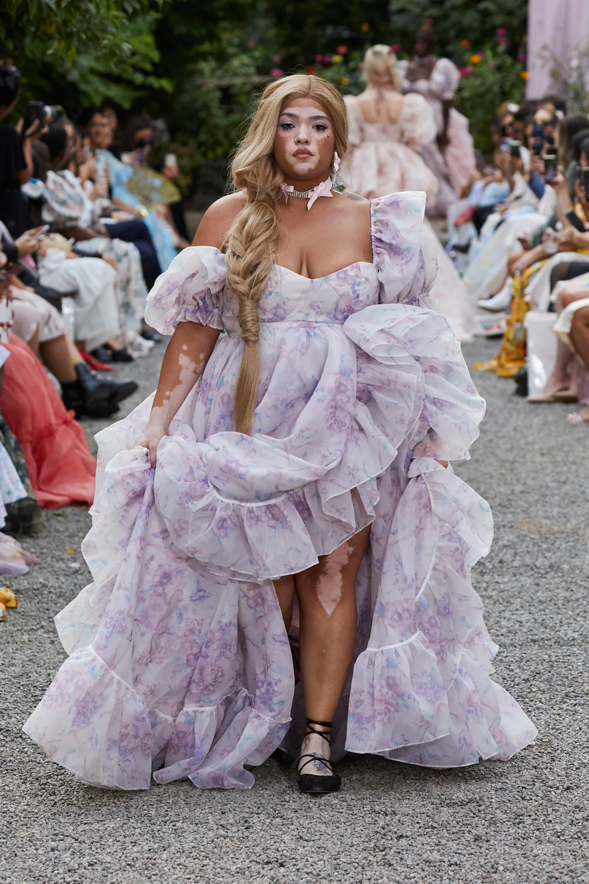 The Ribbon Dancer in Bloom Bridal Gown - Image 20