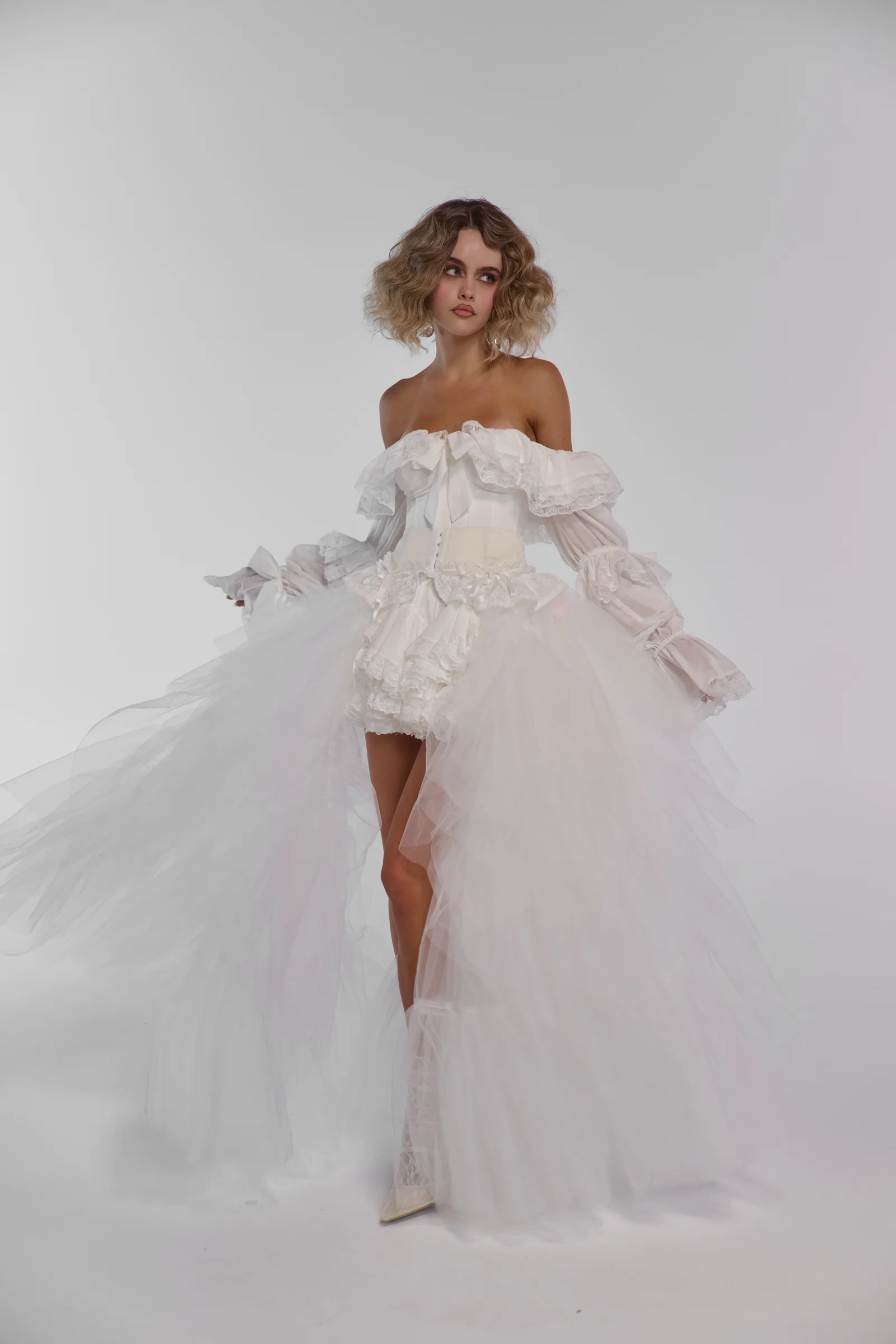 The Tulle Heroine Tournure - Image 12