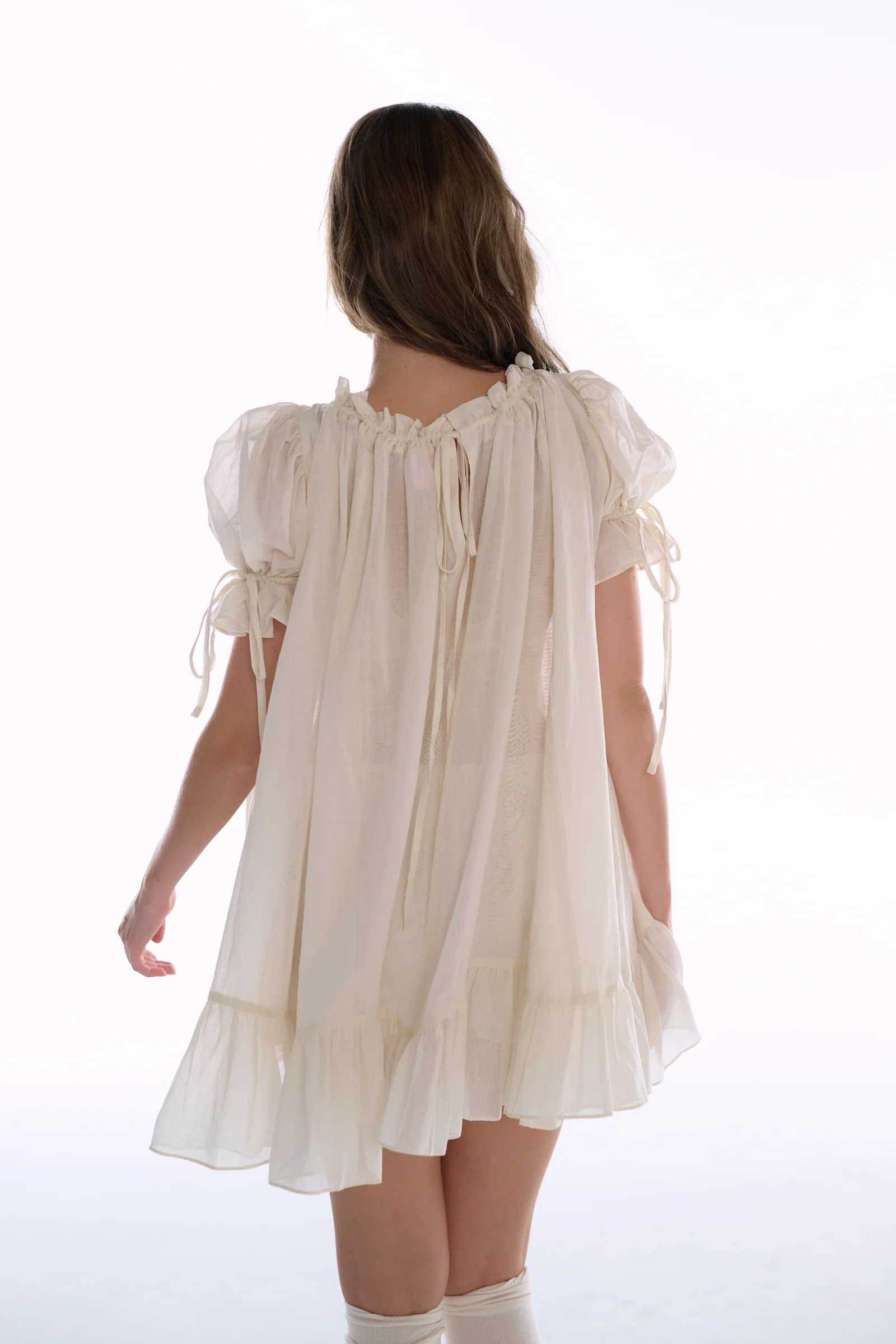 The Vanilla Antique Chemise - Image 11