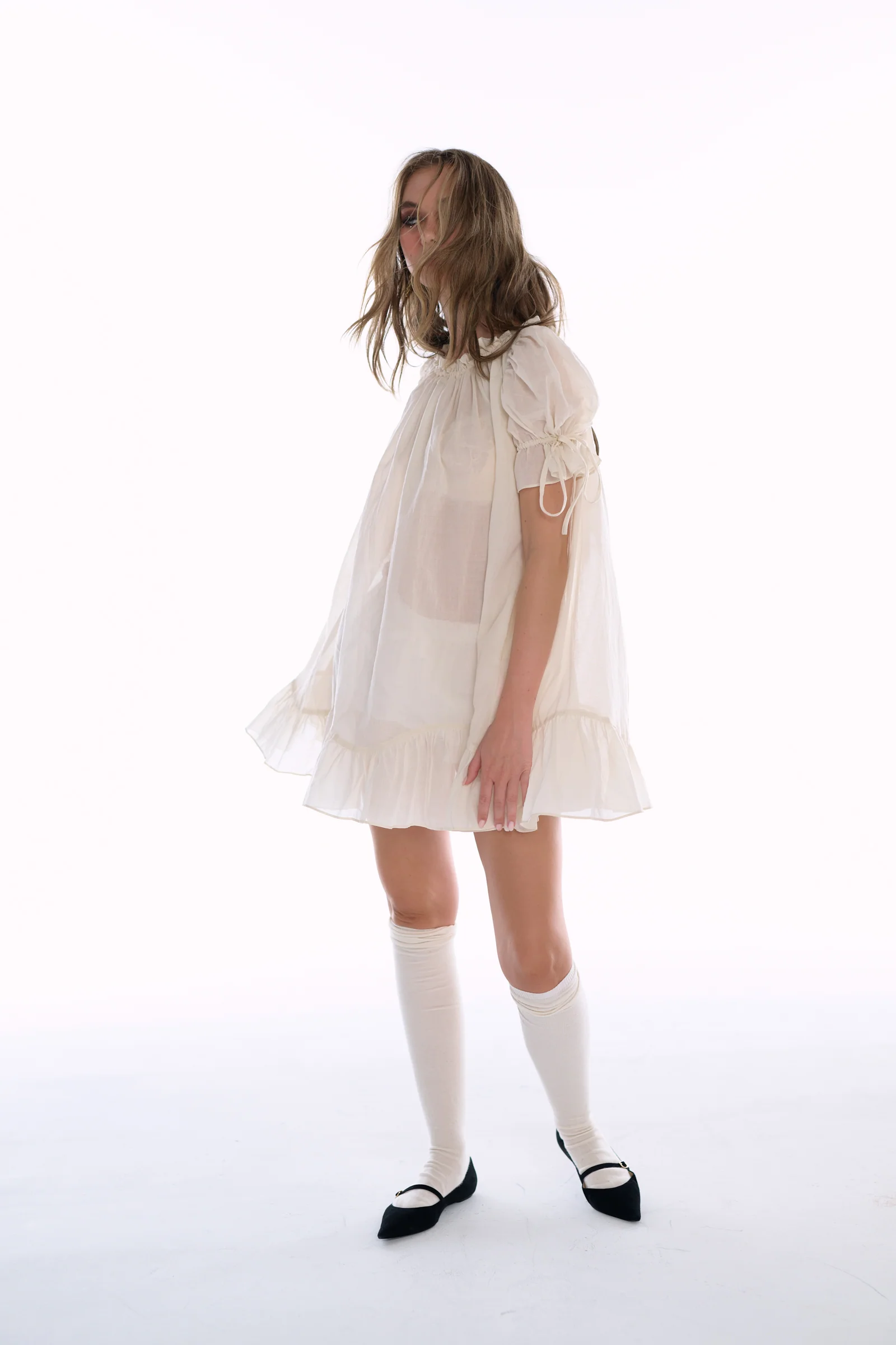 The Vanilla Antique Chemise - Image 5